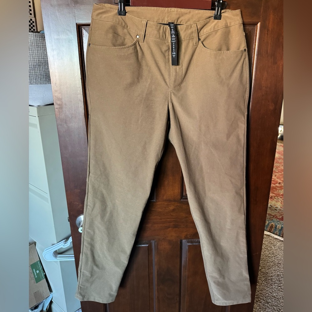 SOLD lululemon athletica Men's Tan Stretch Chinos